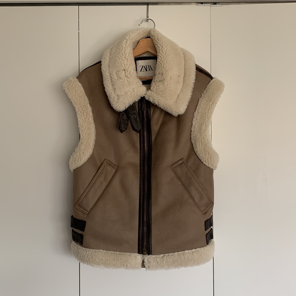NEW Zara Shearling Suede oversized vest jacket